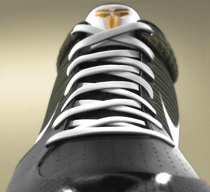Kobe Bryant Nike Zoom Kobe IV (4), Black and White Edition with colors black, white and yellow. Picture 22