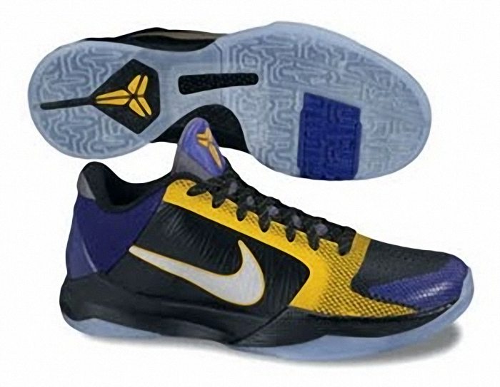 Kobe Bryant Nike Zoom Kobe V (5), Carpe Diem Edition with colors purple, black, white and gold. Picture 09