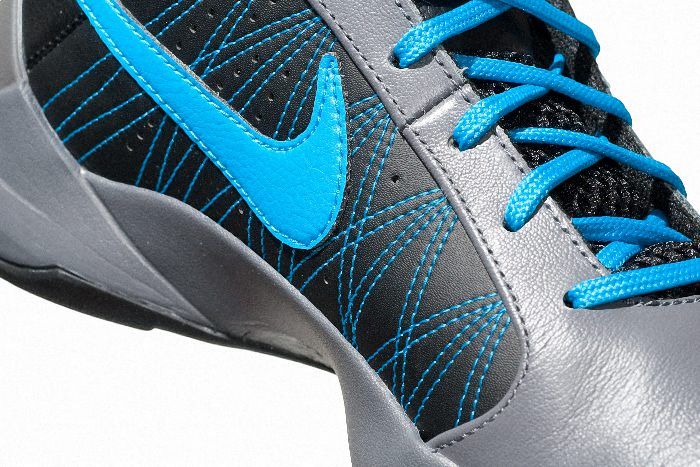 Kobe Bryant Nike Zoom Kobe V (5), M.E. Edition with colors sky blue, black and grey. Picture 09