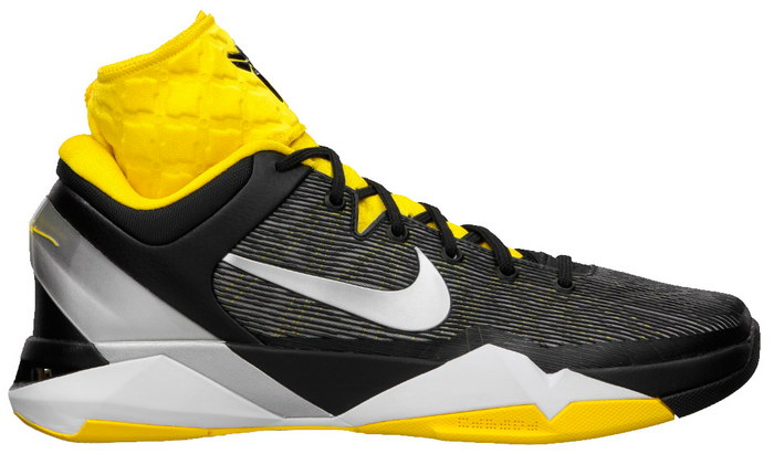 Kobe Bryant Nike Zoom Kobe VII (7), System Supreme with colors black, white and gold. Picture 02