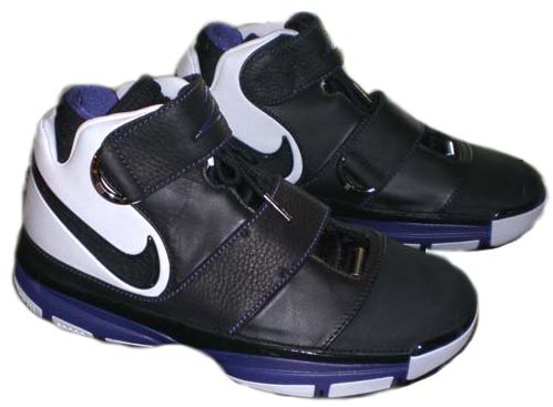 Kobe Bryant Nike Zoom Kobe II Strength, in colors black, blue and white